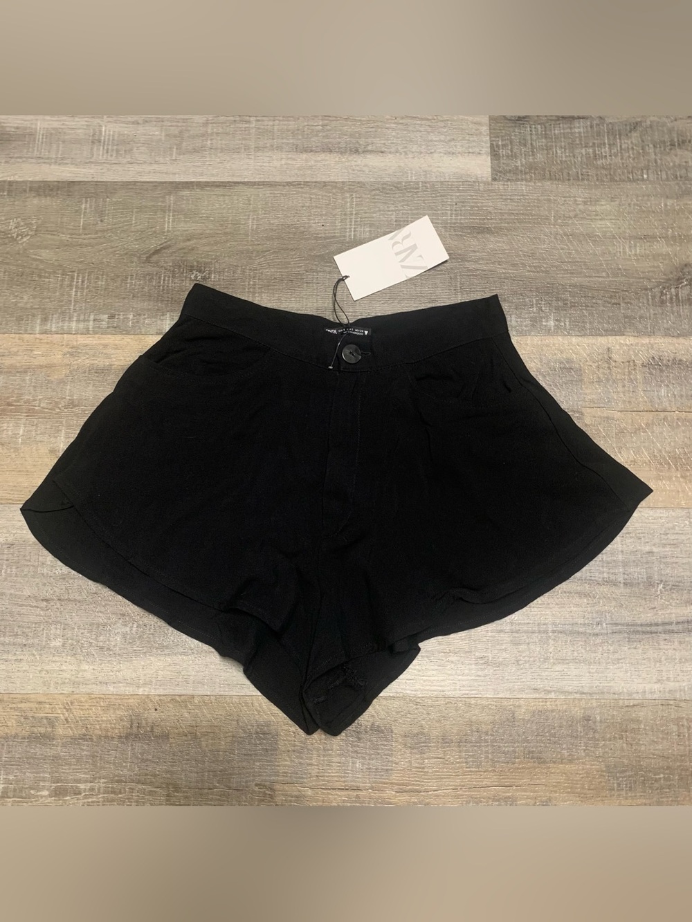 Zara Black High Waist Flowy Shorts Women’s Size Small